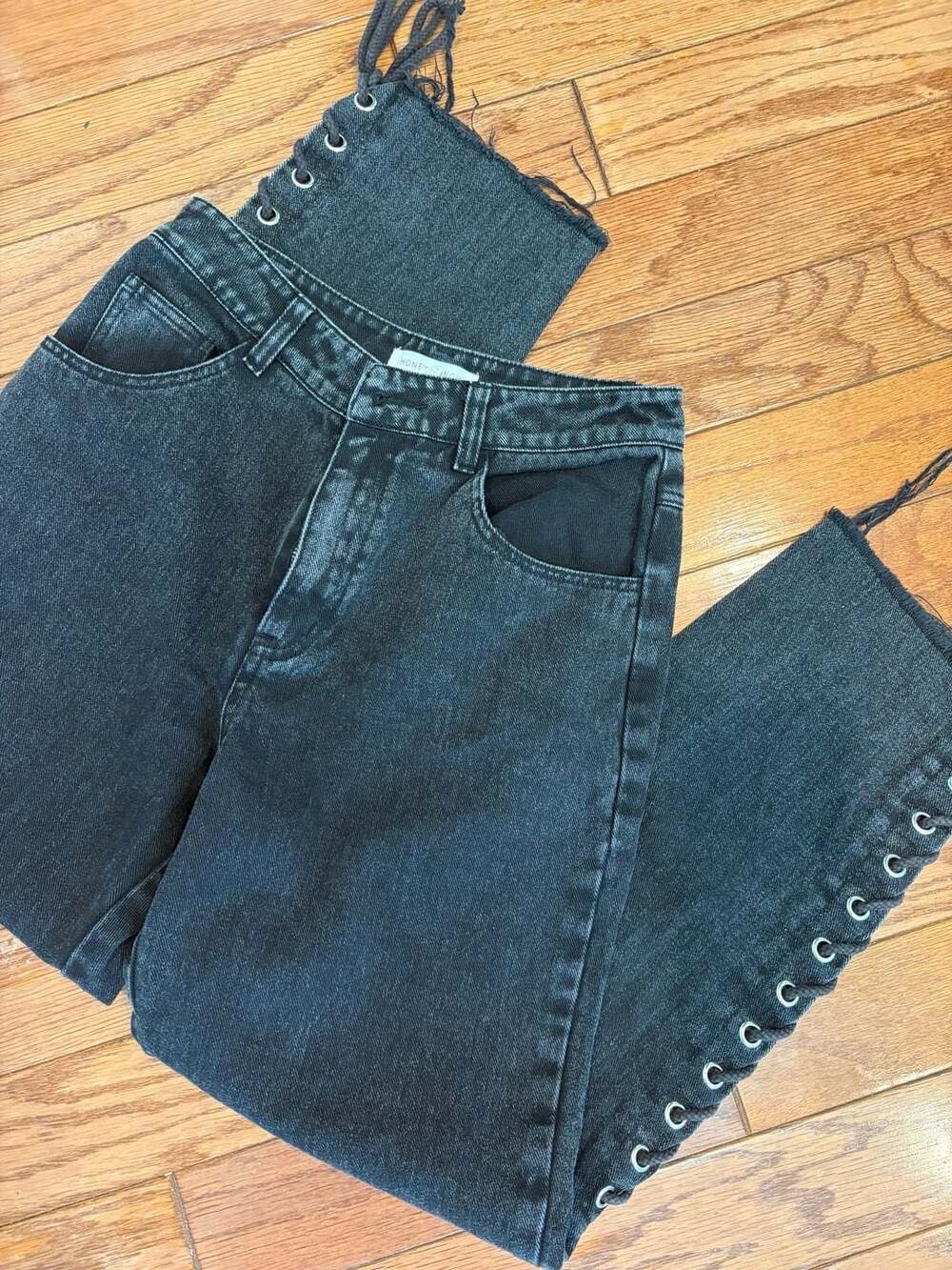 Honey Punch Black Acid Wash Lace-Up Side Straight Leg Jeans Small